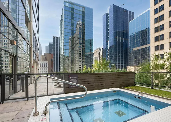 Loop 1br W Gym Pool Nr Financial District Chi-232