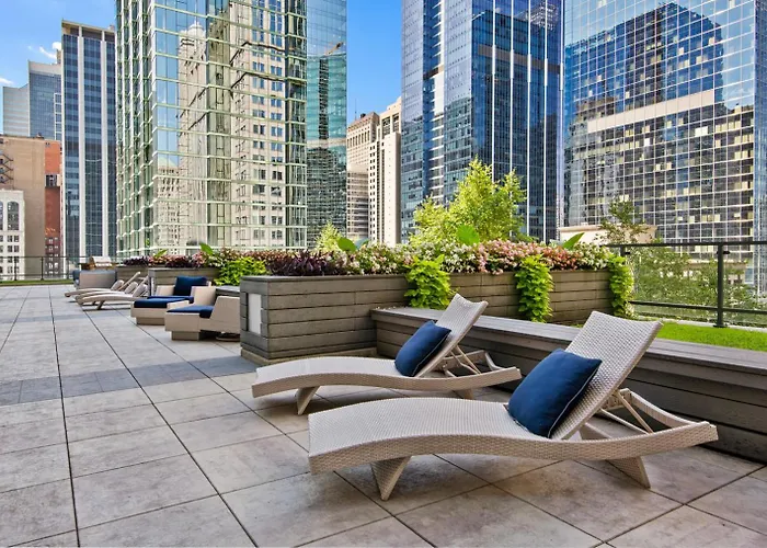 Loop 1br W Gym Pool Nr Financial District Chi-232 *
